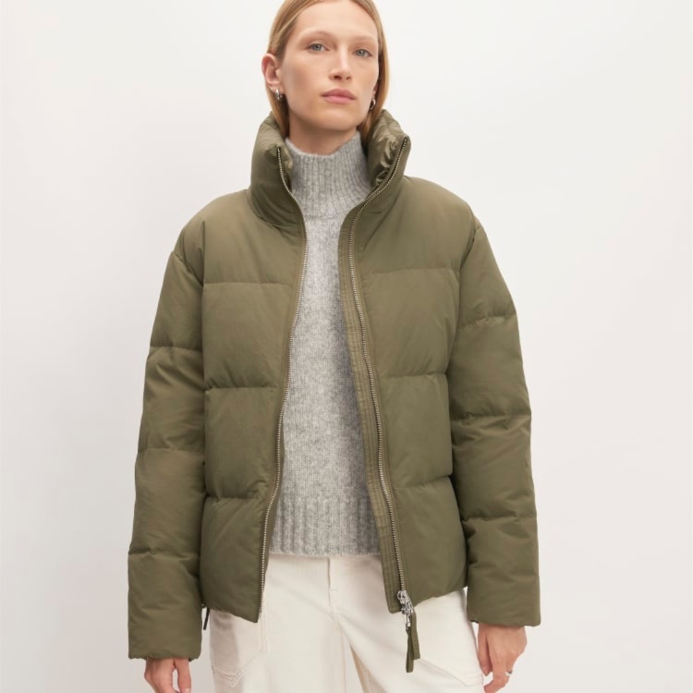 NWT The Puffer Bomber Kalamata Small